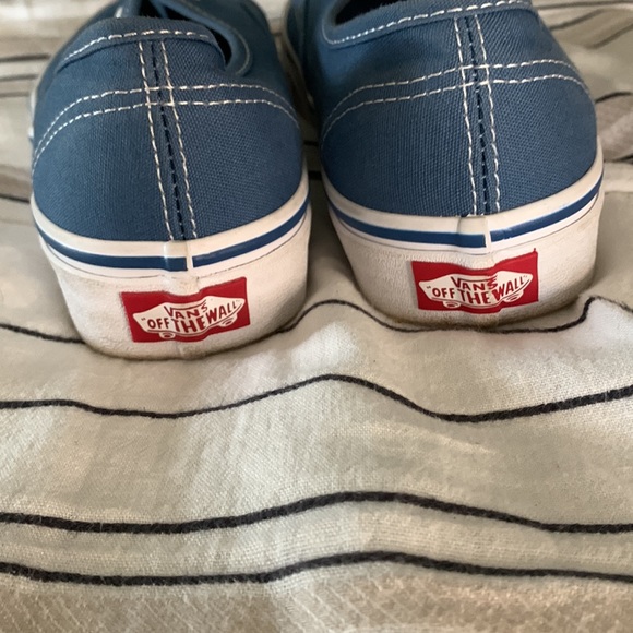 Never worn vans - Picture 2 of 3